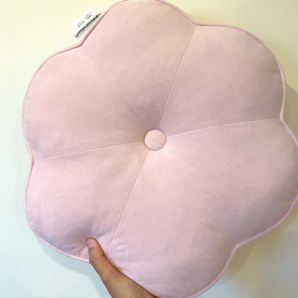 Flower Pillows set